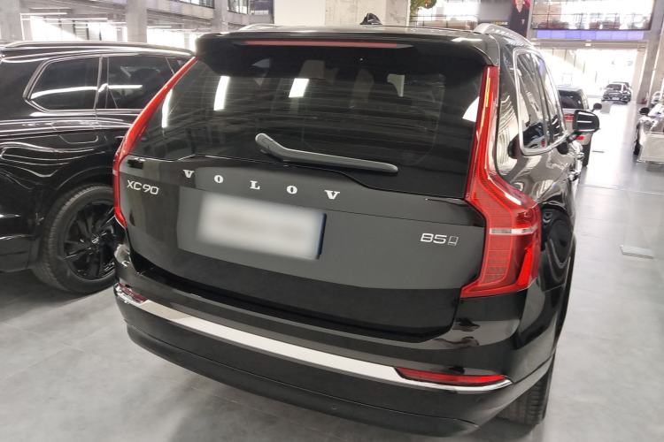 Used Volvo XC90 2023 B5 SmartDrive Luxury Edition 5 Seats