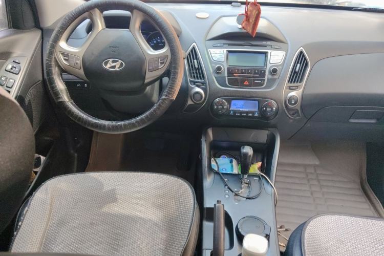 Used Hyundai ix35 2012 2.0L Automatic Two-Wheel Drive Elite Edition GLS
