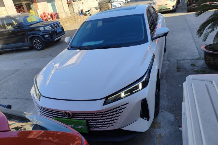 Used CHANGAN Eado DD 2023 Blue Whale NE 1.5T GDI DCT Luxury Edition Front