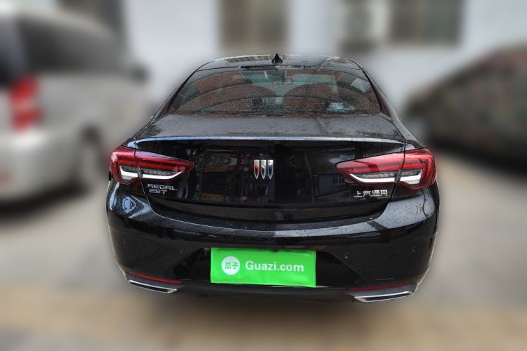 Used Buick Regal 2024 25T Deluxe Edition Rear