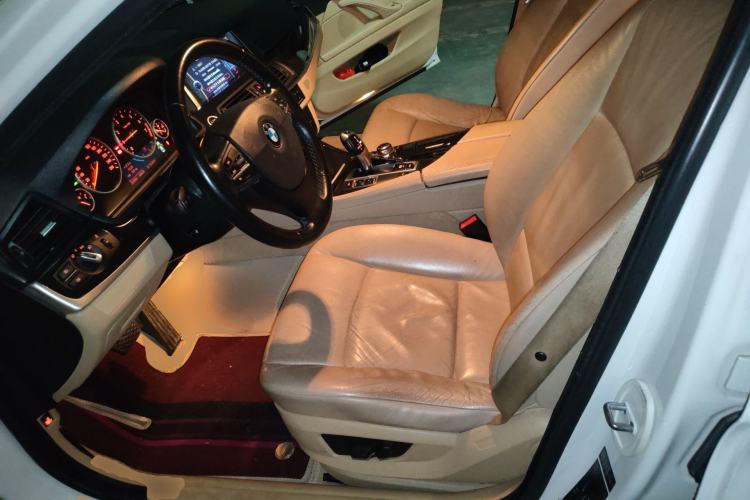 Used BMW 5 Series 2013 520Li Elegant Edition
