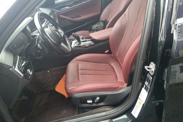 Used BMW 5 Series 2022 Second Facelift 525Li M Sport Package