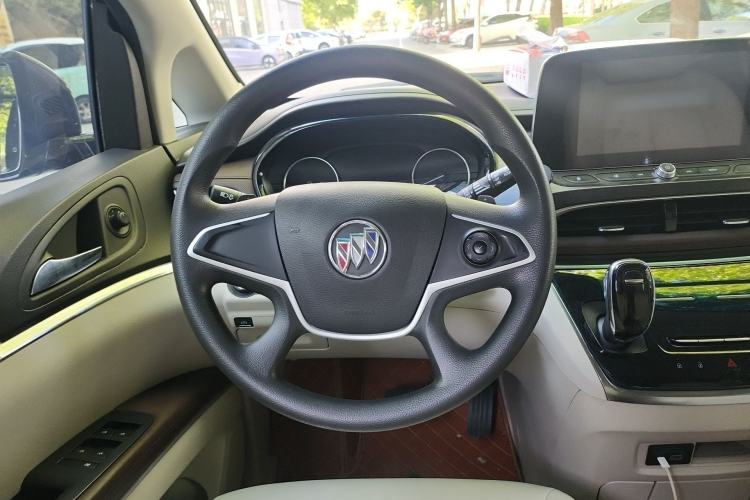 Used Buick GL8 2021 Land Cruiser Executive Class 652T Comfort Model