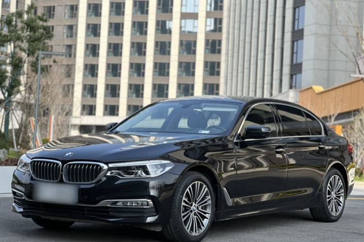Used BMW 5 Series 2018 Facelifted 530Li Luxury Edition Premium Package