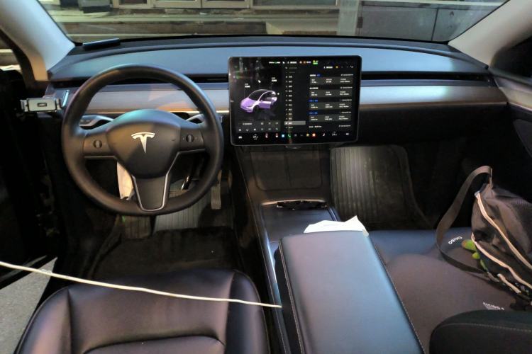 Used Tesla Model Y 2022 Rear-Wheel-Drive Version