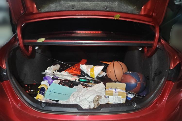 Used Mazda 3 Axela 2017 Sedan 1.5L Automatic Luxury Model Emission Standard China V