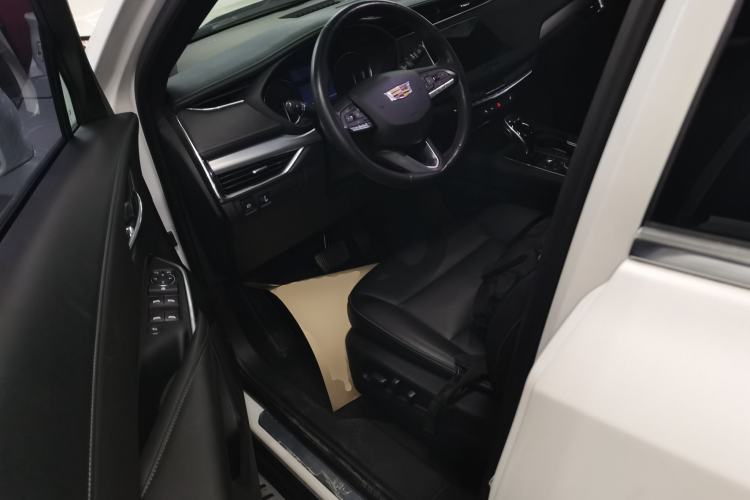 Used Cadillac XT4 2020 28T Two-Wheel-Drive Leading Version Left Front Seat