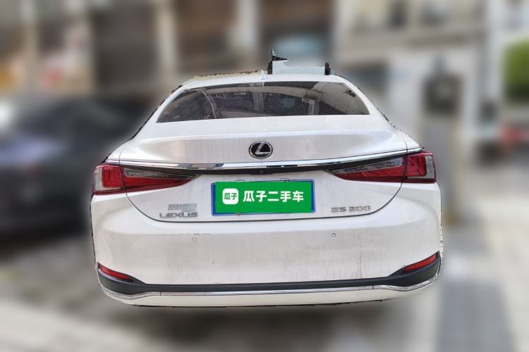 Used Lexus ES 2018 200 Excellence Edition China VI Standard
