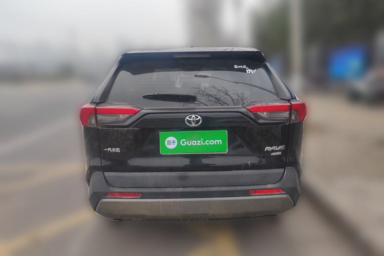 Used Toyota RAV4 2020 2.0L CVT 4x4 Trend Edition Rear
