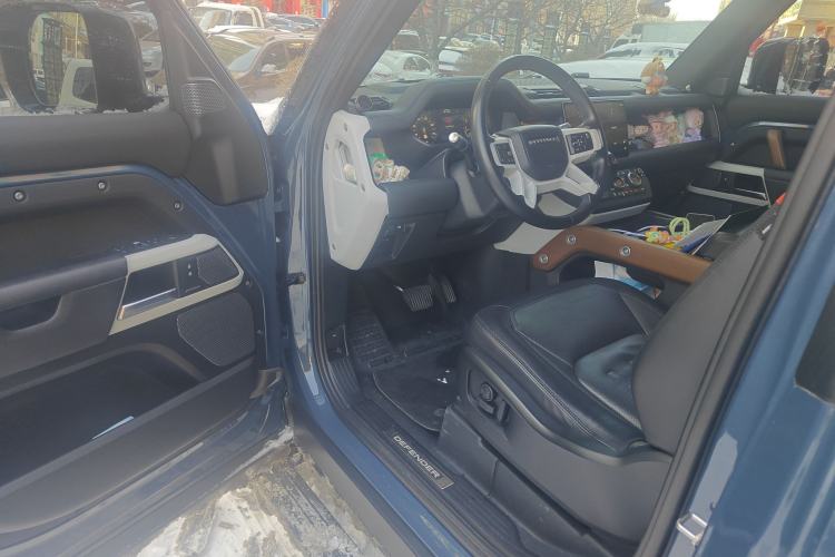 Used Land Rover Defender 2022 90 2.0T P300 X-DYNAMIC HSE