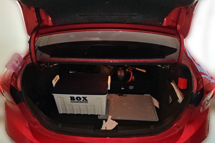 Used Mazda 3 Axela 2019 Cloud-Controlled Version Sedan 2.0L Automatic Luxury Trim China VI Standard Trunk