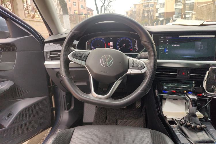 Used Volkswagen Passat 2022 330TSI Starry Luxury Edition
