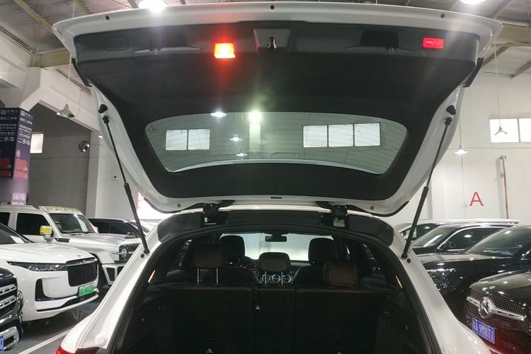 Used Mercedes-Benz GLC 2020 GLC 260 L 4MATIC Dynamic Model Trunk