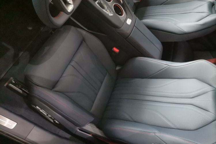 Used Zeekr 001 2026 95° All-Wheel-Drive Max Edition