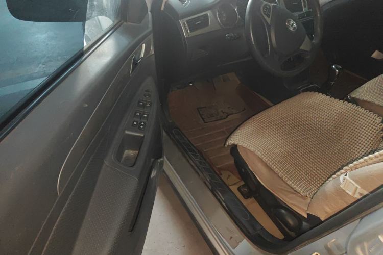 Used Dongfeng Aeolus H30 2012 CROSS 1.6L Manual Luxury Model