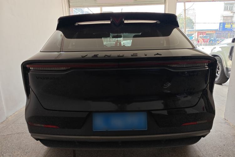 Used Venucia V 2021 260T Idol Edition
