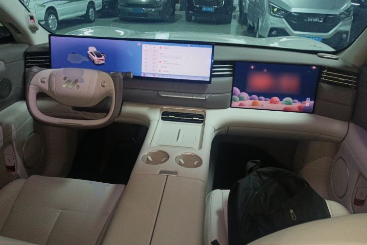 Used IM LS6 2026 Model Pure Electric Max Center Console