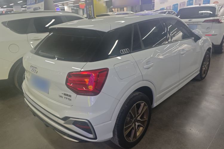 Used Audi Q2L 2023 35TFSI Fashion Dynamic Model
