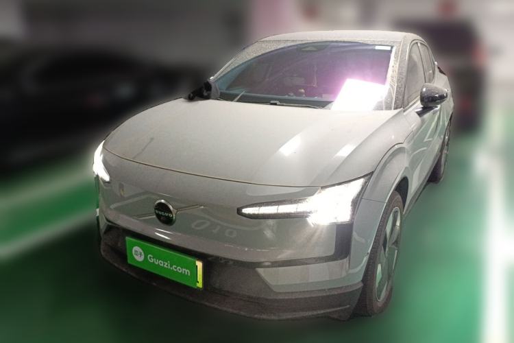 Used Volvo EX30 2025 Rear-Drive Long-Range Version Ultra