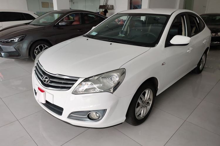 Used Hyundai Celesta 2015 1.6L Manual Comfort Model