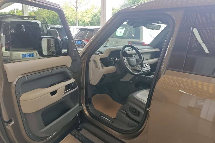 Used Land Rover Defender 2022 110 P400 X-DYNAMIC HSE
