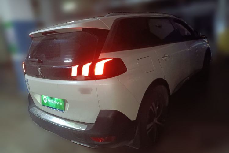 Used Peugeot 5008 2017 380THP 7-Seater Elite Edition
