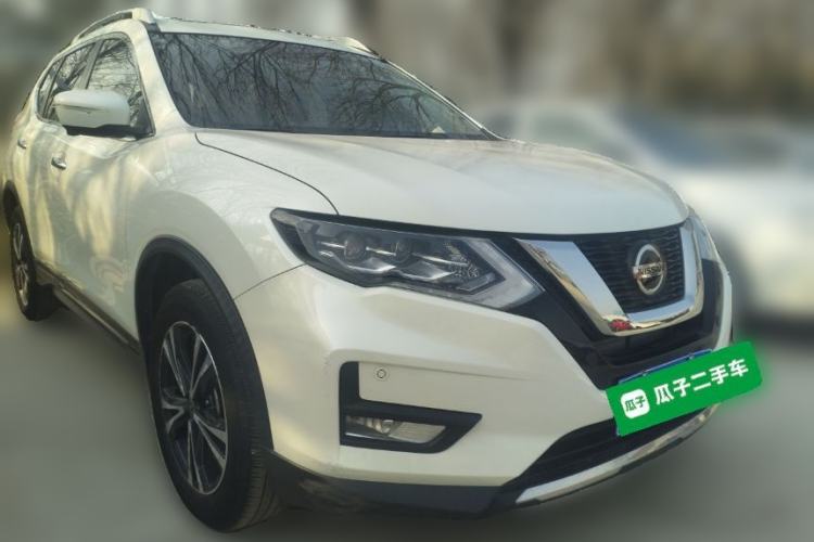 Used Nissan X-Trail 2021 2.5L CVT 4WD XL ITS 3-Row Luxury Flagship Edition Front Right 45 Deg