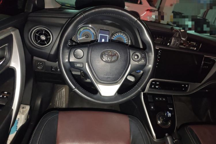 Used Toyota Corolla 2018 Dual-Engine 1.8L E-CVT Smart Edition