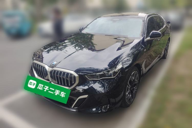 Used BMW 5 Series 2024 530Li Luxury Edition M Sport Package