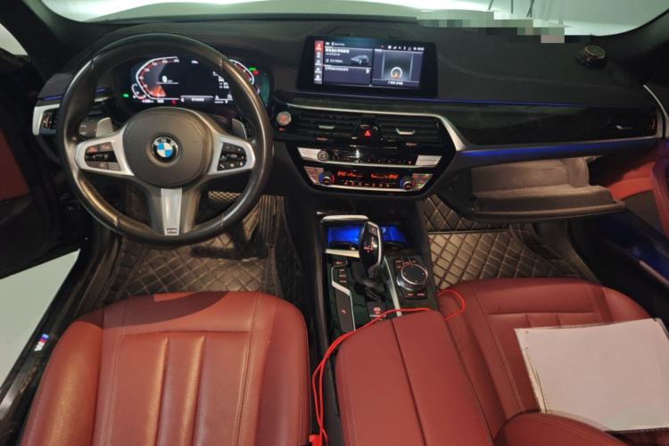 Used BMW 5 Series 2020 530Li Leading Model M Sport Package Center Console