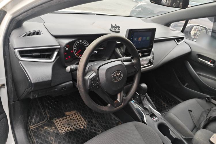 Used Toyota Levin 2022 Facelift TNGA 1.5L CVT Progressive Edition Center Console