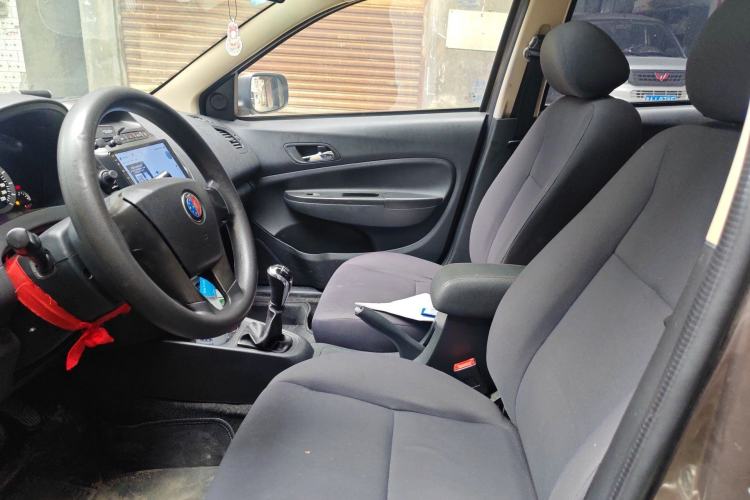 Used Geely Auto Diamond 2015 Sedan 1.5L Manual SuperDeluxe Model Left Front Seat