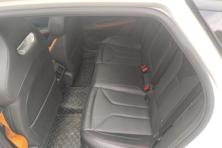Used CHANGAN UNI-V 2023 1.5T Prestige Model