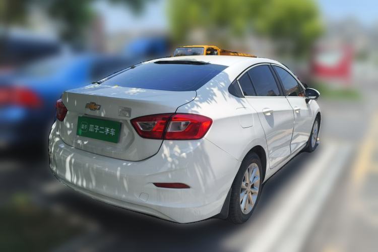 Used Chevrolet Cruze 2017 1.5L Automatic Pioneer Sunroof Edition