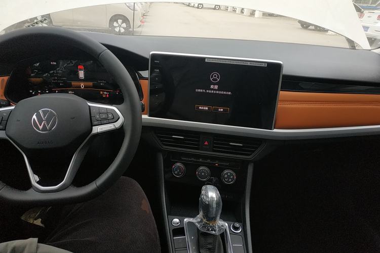 Used Volkswagen Bora 2025 Facelifted 200TSI DSG Yuexing Navigation Edition
