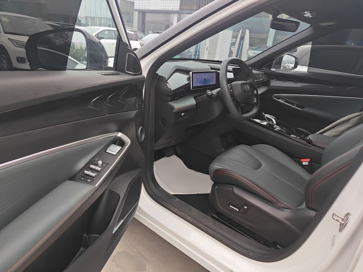 Geely Auto Emgrand X7 Sport 2024 1.5TD Dragon Edition — снимка 18