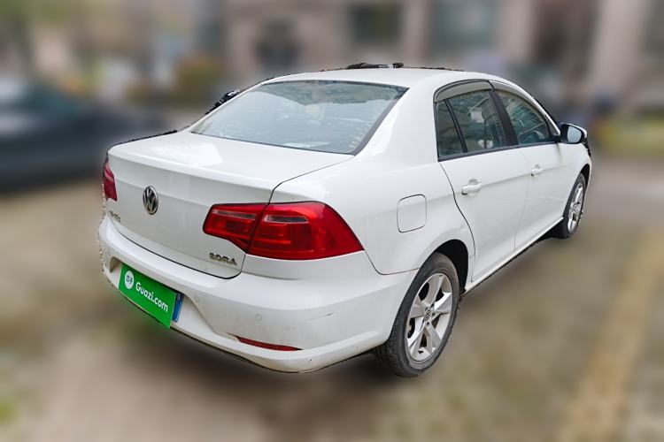 Used Volkswagen Bora 2015 Value Edition 1.6L Manual Fashionable Style