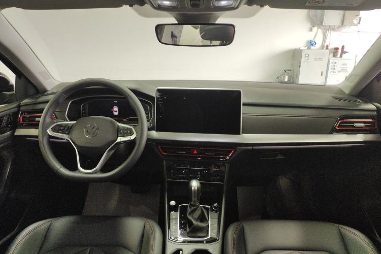 Used Volkswagen Lavida 2024 300TSI DSG Starry Sky Leading Edition Center Console