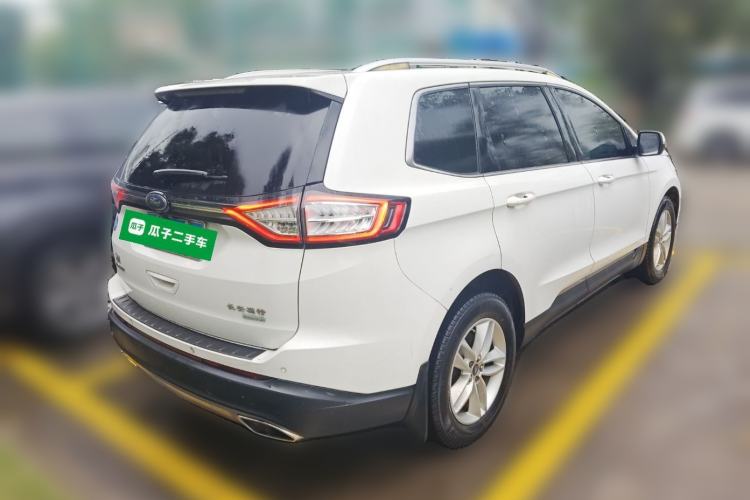 Used Ford Edge 2015 2.0T GTDi Two-Wheel-Drive Platinum Edition