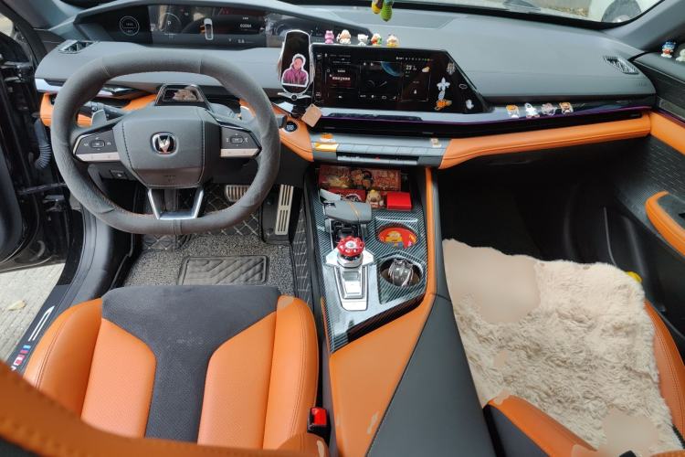 Used CHANGAN UNI-V 2023 1.5T Sport Edition