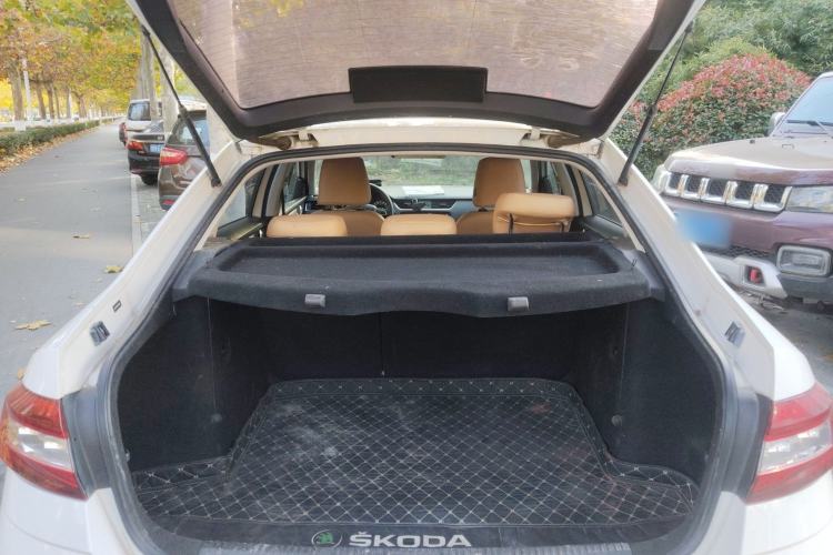 Used Skoda Octavia 2018 TSI230 DSG Comfort Edition Trunk