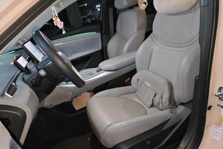 Used XPeng MONA M03 2024 620 with Ultra-Long Range Left Front Seat