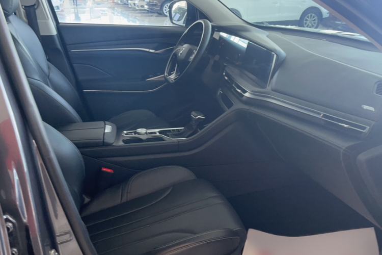 Used CHANGAN CS75 PLUS 2020 1.5T Automatic Luxury Version
