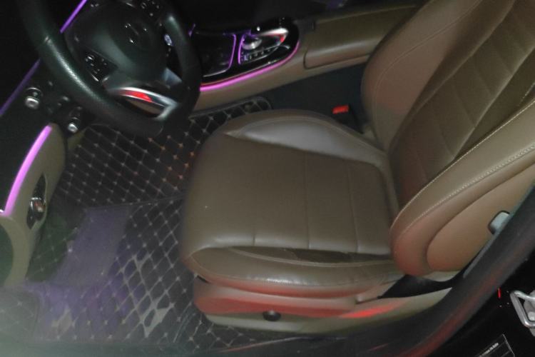 Used Mercedes-Benz E-Class 2017 E 300 L Sporty and Stylish Model
