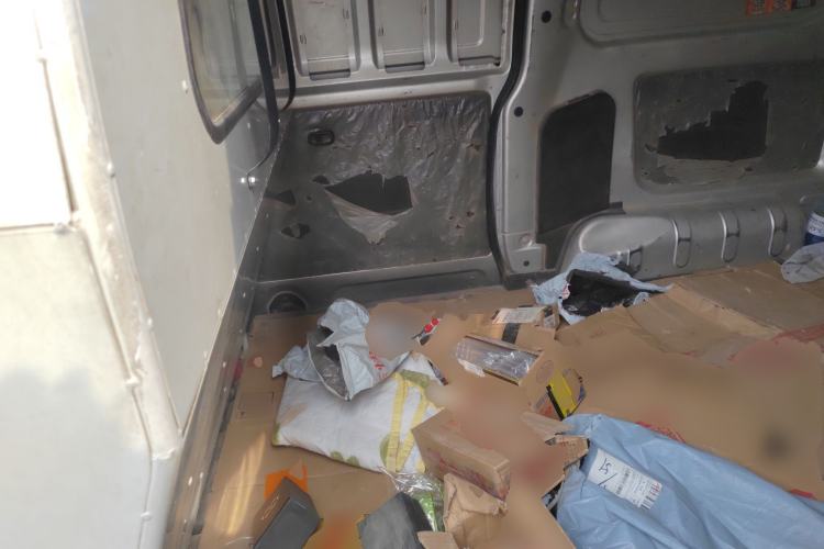 Used Wuling Hongguang V 2021 1.5L Jingqu Edition Enclosed-Window Vehicle LAR