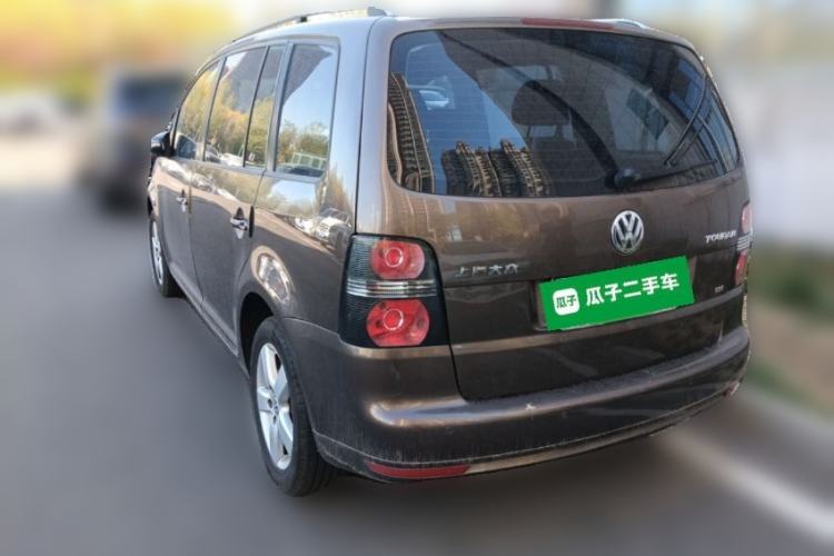 Used Volkswagen Touran 2013 1.4T Manual Fashion Edition 5 Seats Rear Left 45 Deg