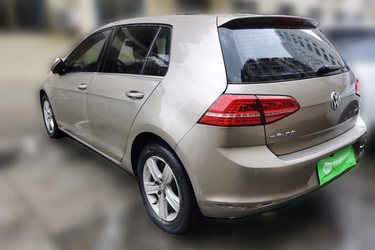 Used Volkswagen Golf 2015 1.4TSI Automatic Luxury Model
