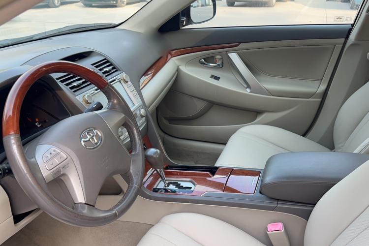 Used Toyota Camry 2013 200G Classic Luxury Edition
