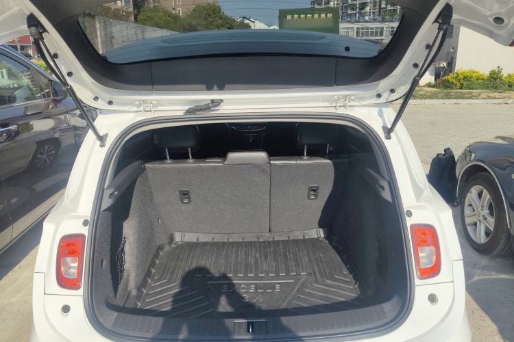 Used Buick Excelle GX 2019 18T Automatic Connected Elite Model China VI Standard Trunk