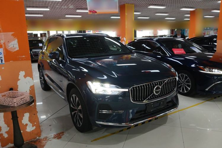 Used Volvo XC60 2024 B5 4x4 Smart Luxury Edition
